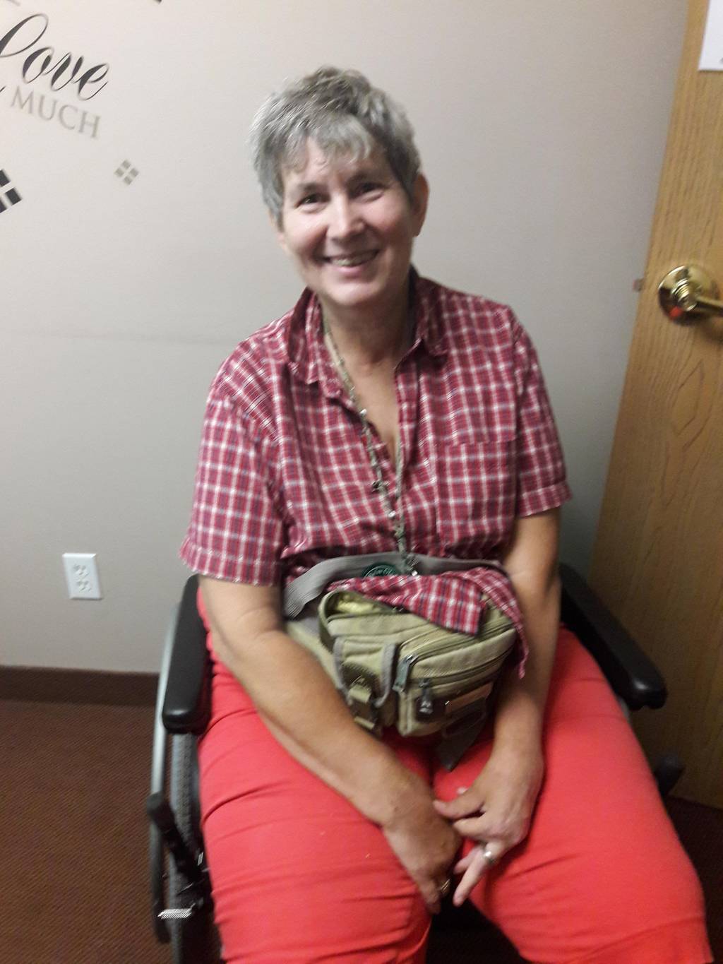 Creekside Gables Welcomes New Resident Deb B